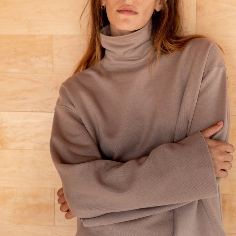 NWT TAUPE BROWN SOFT SWEATER